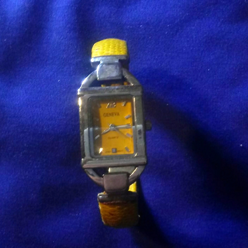 Woman's bracelet watch